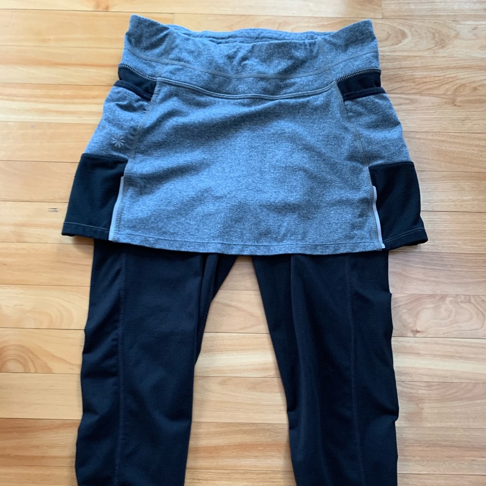 Athleta yoga 🧘🏽‍♀️ Capri skirt
